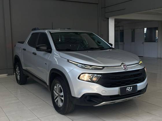 FIAT TORO 2.0 16V TURBO DIESEL FREEDOM MANUAL FIAT TORO 2.0 16V TURBO DIESEL FREEDOM MANUAL
